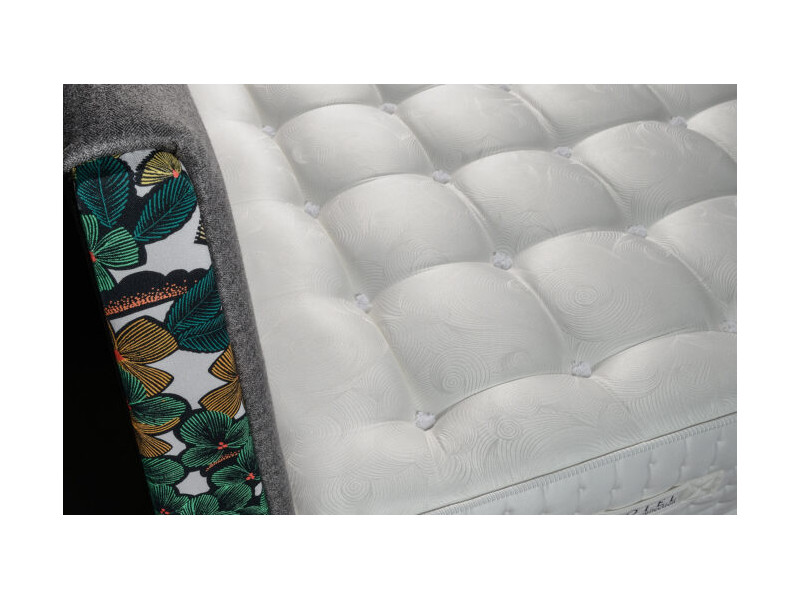 PALACE-Matelas capitonné à la main