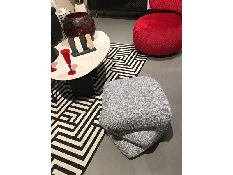 POUF PIVOTANT