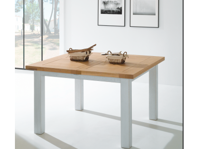 ROMANCE-Table carré