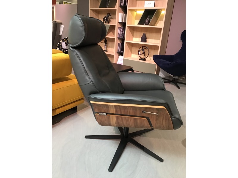 HUCP 20057-Fauteuil relaxation...