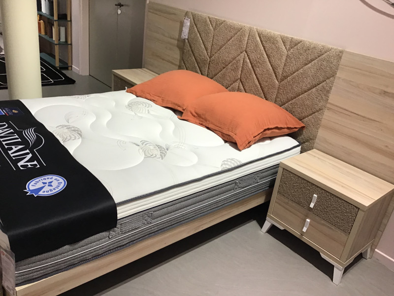 TUILERIE-Matelas ressorts ensachés