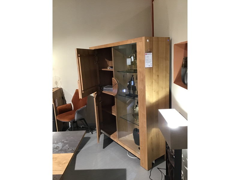 FLOIRAC-Vitrine 3 portes dont 1 verre...